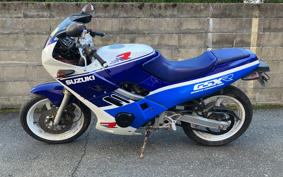 SUZUKI GSX-R250 GJ72A