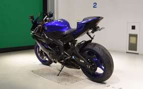 YAMAHA YZF-R6 2019
