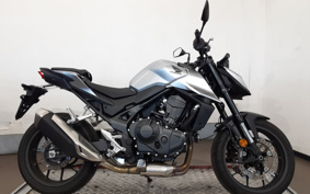 HONDA CB750 HORNET 2025 RH24