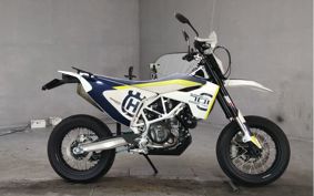 OTHER  HUSQUARNA 701 SUPERMOTO  2019 USV