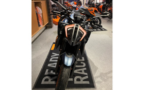 KTM 1290 SUPER DUKE R EVO V3940