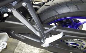 YAMAHA YZF-R3 2025