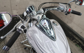 YAMAHA DRAGSTAR 400 2005 VH01J