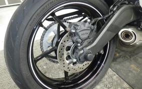 KAWASAKI ZX-25R ZX250E