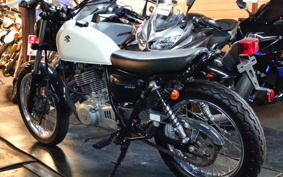 SUZUKI GLASS TRACKER BIG BOY NJ4BA