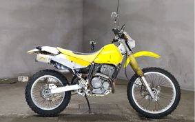 SUZUKI DR250R SJ45A