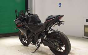 YAMAHA YZF-R25 RG10J