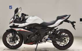 SUZUKI GSX250RA