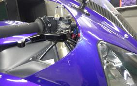 YAMAHA YZF-R1 2004