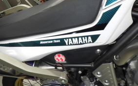 YAMAHA SEROW 250 Gen.2 DG17J