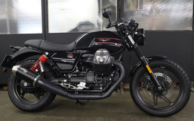 MOTO GUZZI V7 STONE SE 2024 ZGUKZ