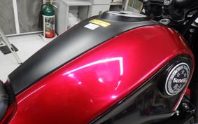 BENELLI レオンチーノ250