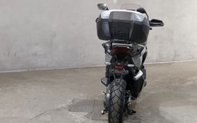 HONDA X-ADV 750 RH10