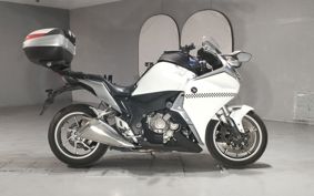 HONDA VFR1200F DCT 2010 SC63