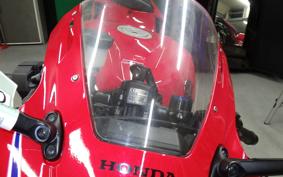 HONDA CBR600RR 2025