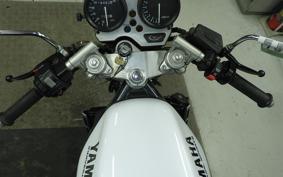 YAMAHA R1-Z 2002 3XC