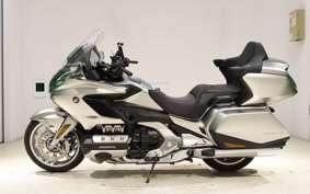 HONDA GL 1800 GOLD WING TOUR DCT 2024 SC79