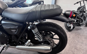TRIUMPH STREET TWIN 2023 DAD74G