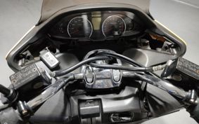 SUZUKI SKYWAVE 250S CJ44A