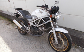 HONDA VTR 250 MC33