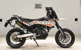 KTM 690 SMC 2011