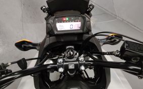 HONDA NC750X RC72