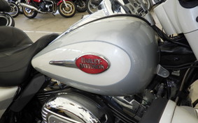 HARLEY FLHTCU 1580 CVO 2008