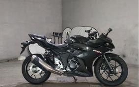 SUZUKI GSX250R DN11A