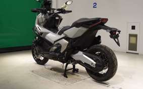 HONDA X-ADV 750 2025 RH21