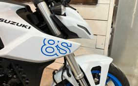 SUZUKI GSX-8S 2024 EM1AA