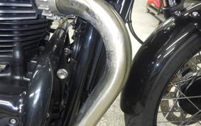 TRIUMPH BONNEVILLE T100 2025