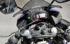YAMAHA YZF-R25 RG10J