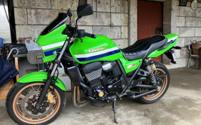 KAWASAKI ZRX1200 DAEG FINAL ED 2016 ZRT20D