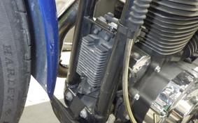 HARLEY XL1200C 2005