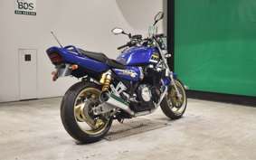 YAMAHA XJR1200 1996 4KG