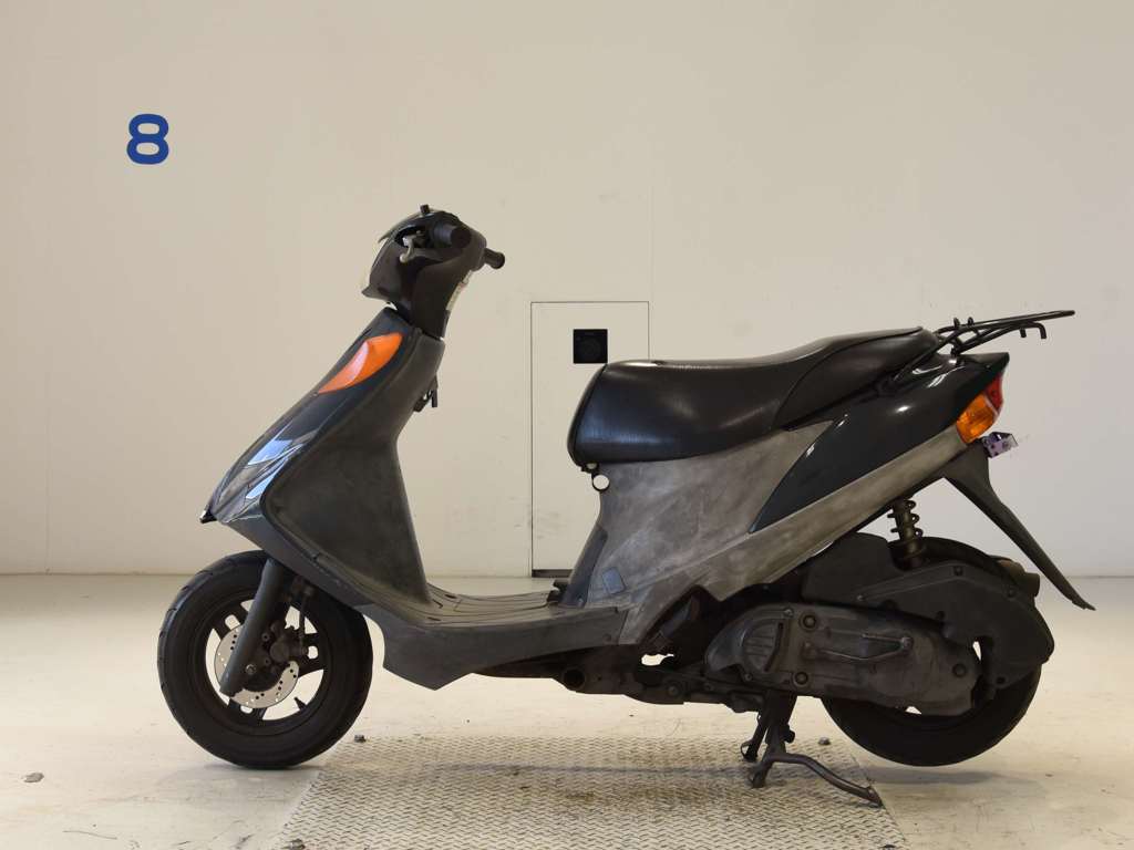Фото Suzuki ADDRESS V125 с японского аукциона
