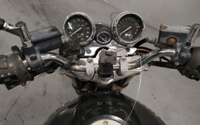 SUZUKI INAZUMA 1200 GV76A