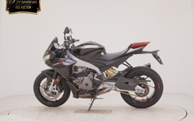 APRILIA トゥオノ660 FACTORY 2022