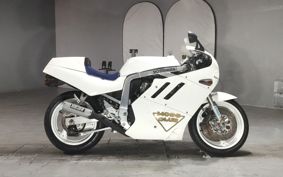 SUZUKI GSX-R750 GR77C