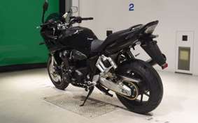 HONDA CB1300SB SUPER BOLDOR 2026 SC54