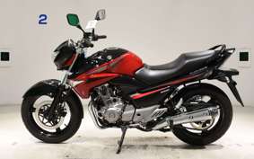 SUZUKI GSR250
