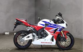 HONDA CBR600RR PC40