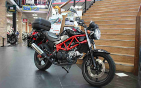HONDA VTR 250 MC33