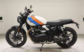 TRIUMPH SPEED TWIN 900 2025
