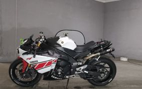 YAMAHA YZF-R1 RN24J
