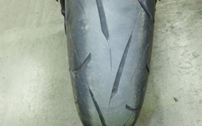 HONDA CB650R E-Clutch 2025 RH17