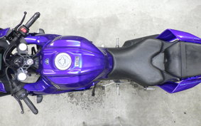 YAMAHA YZF-R15 2025