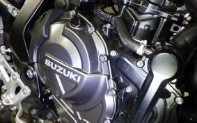 SUZUKI GSX-8R 2024 EM1AA