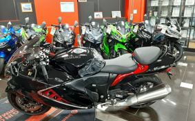 SUZUKI HAYABUSA 2022 EJ11A