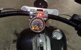 HARLEY FXSB BREAKOUT 2015 BF5